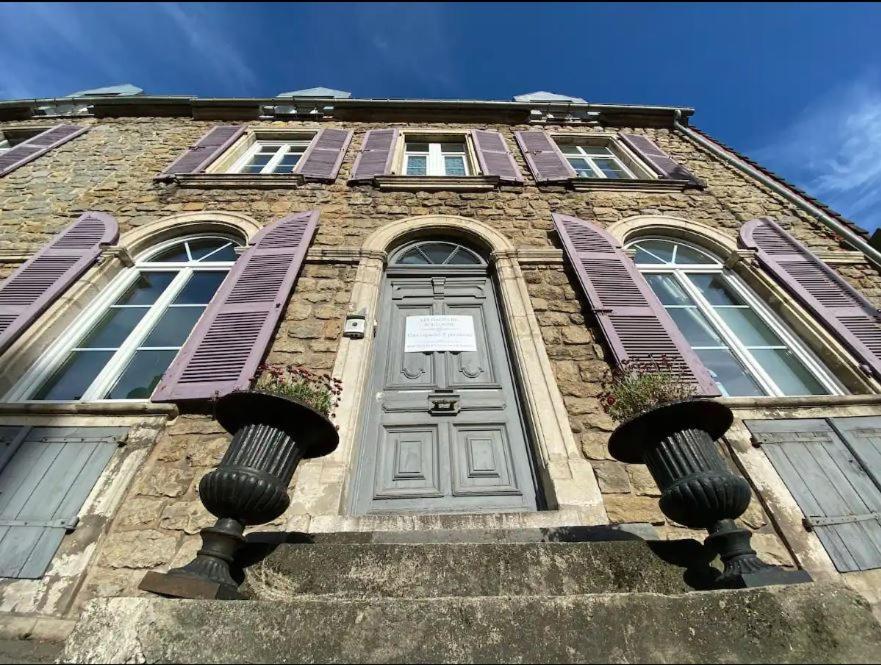 Les Hauts De *